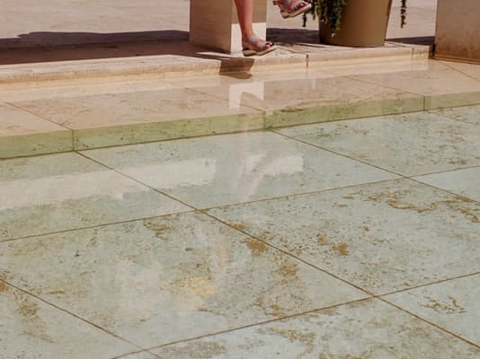 how to clean tile floors without streaks